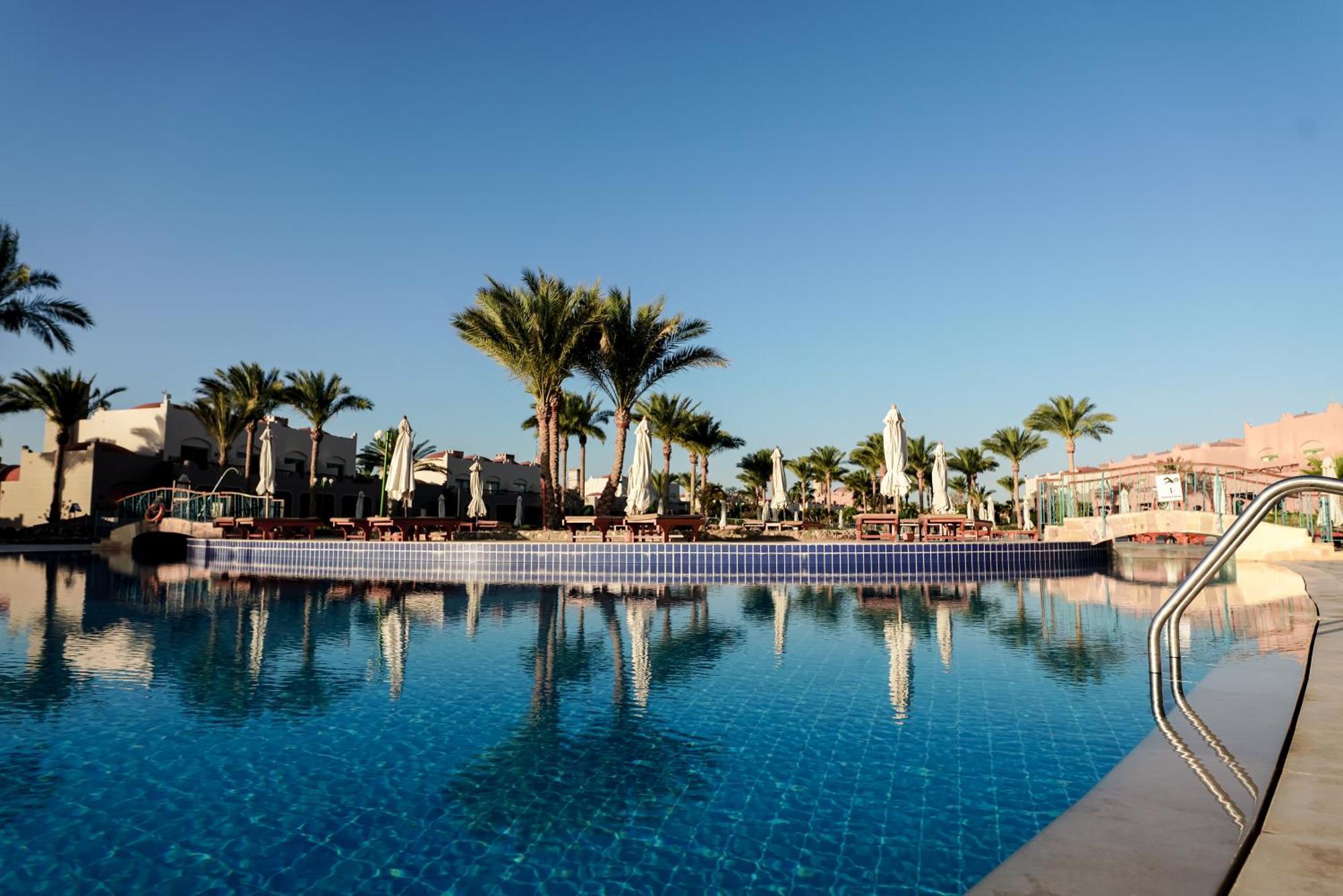 Sentido Akassia Beach El Qoseir Esterno foto