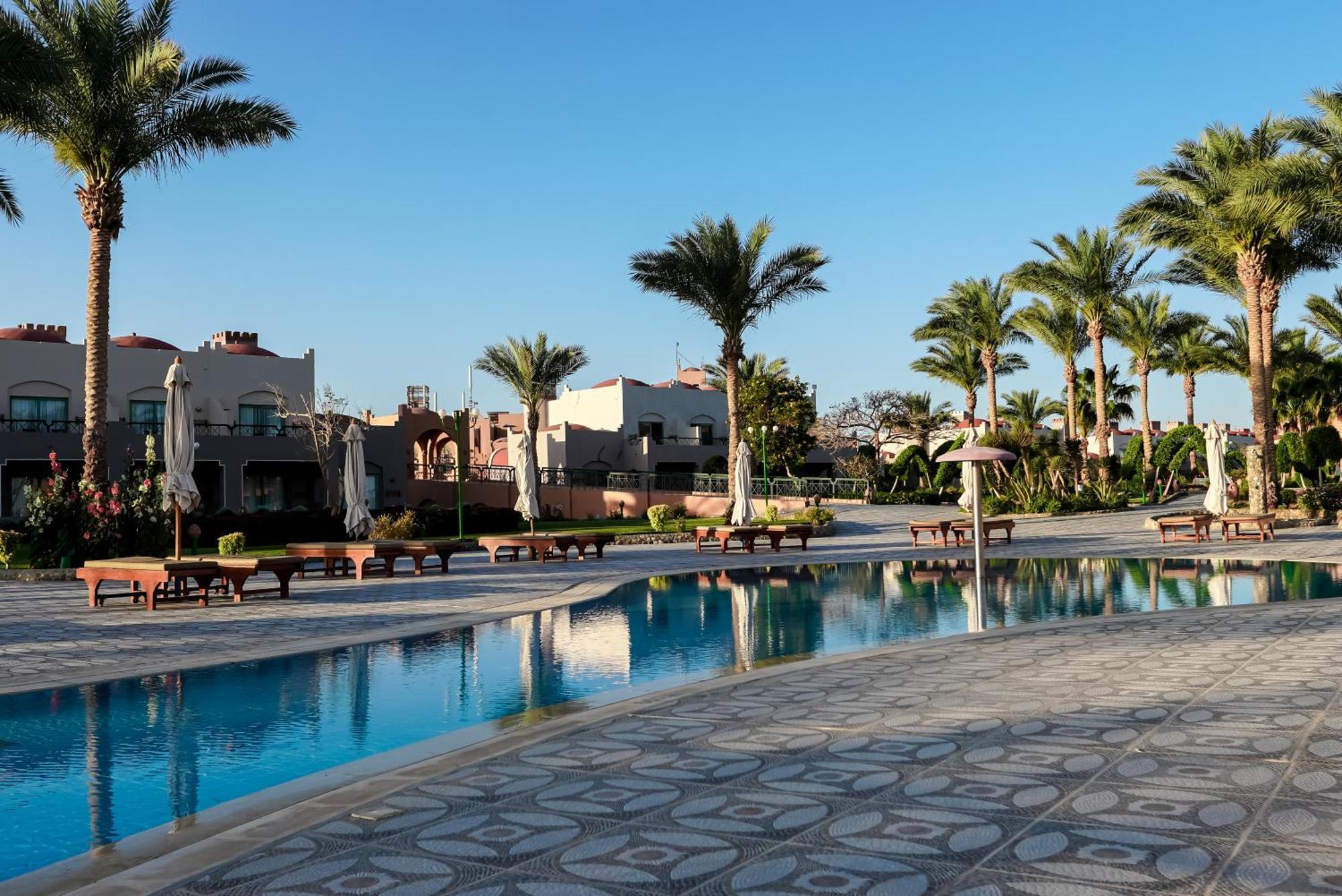 Sentido Akassia Beach El Qoseir Esterno foto