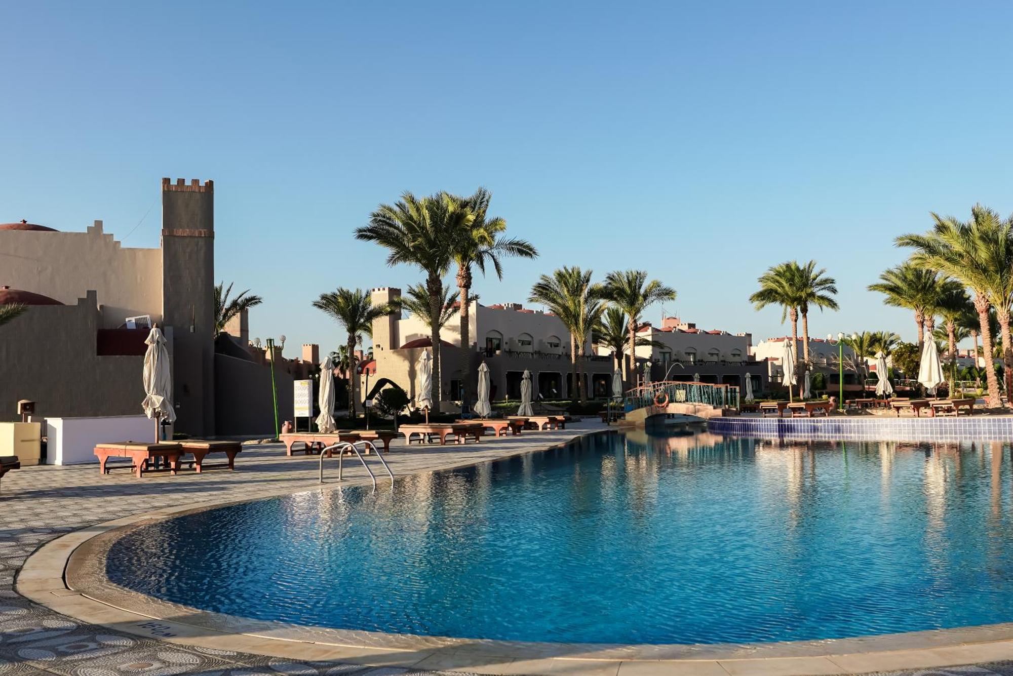 Sentido Akassia Beach El Qoseir Esterno foto