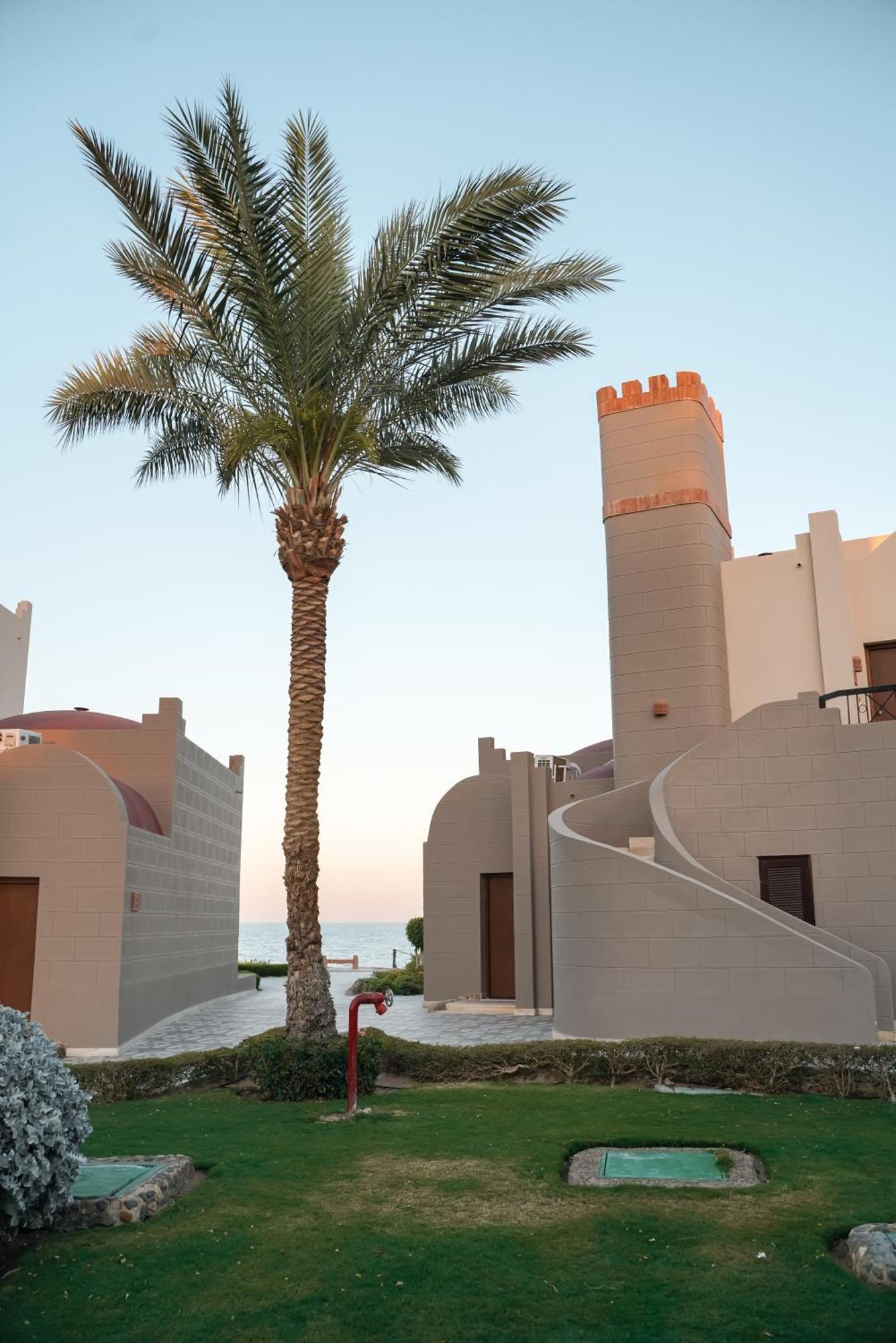 Sentido Akassia Beach El Qoseir Esterno foto