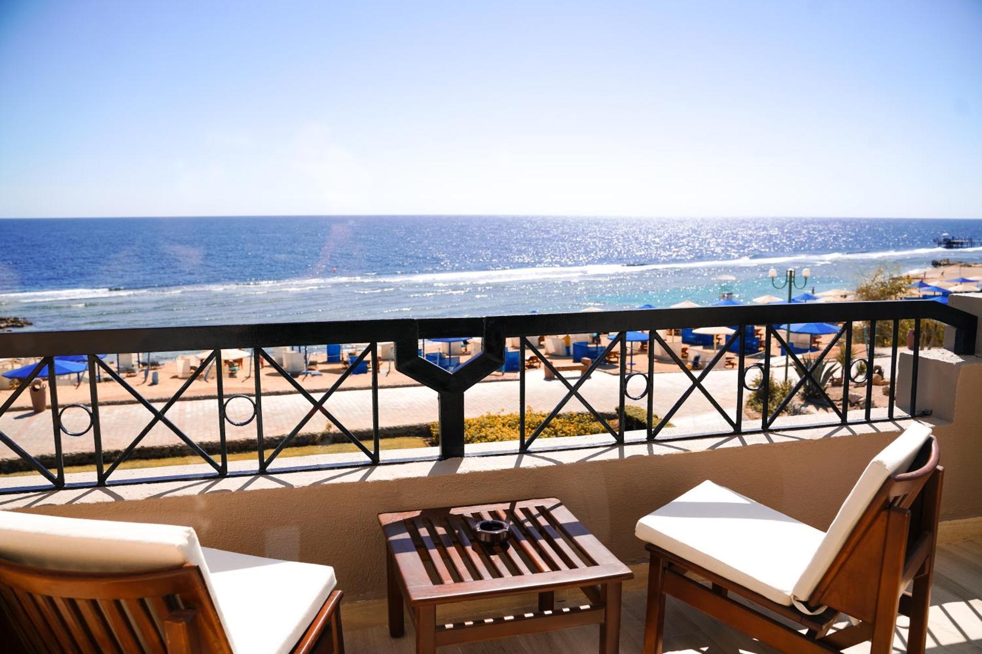 Sentido Akassia Beach El Qoseir Esterno foto